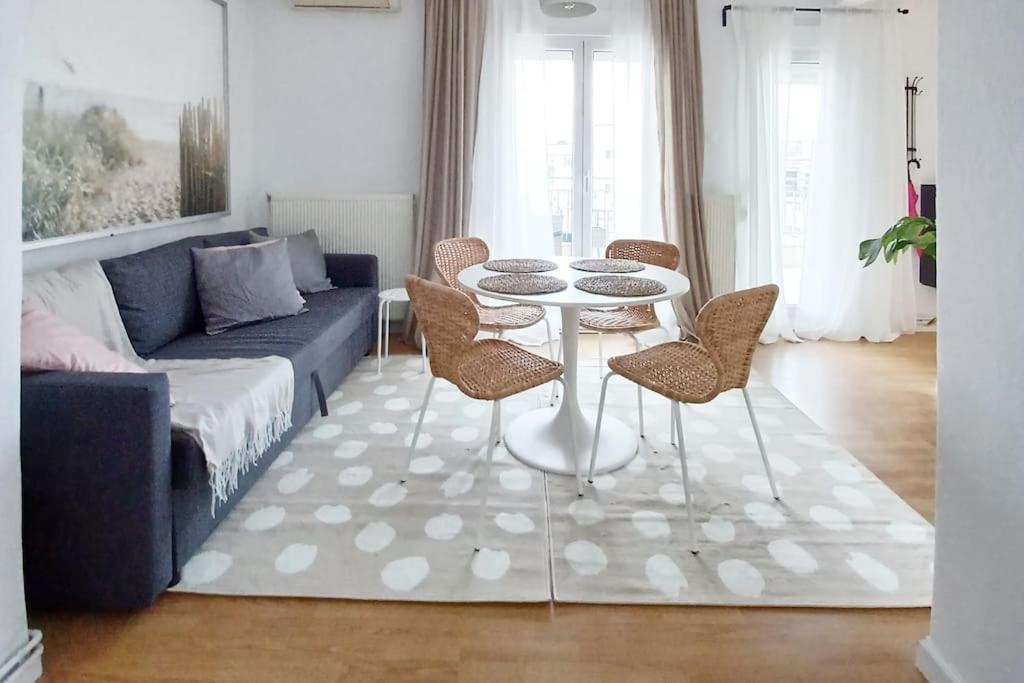 Shiny And Relaxing 5Th Floor Apartment Thessaloniki Exterior photo